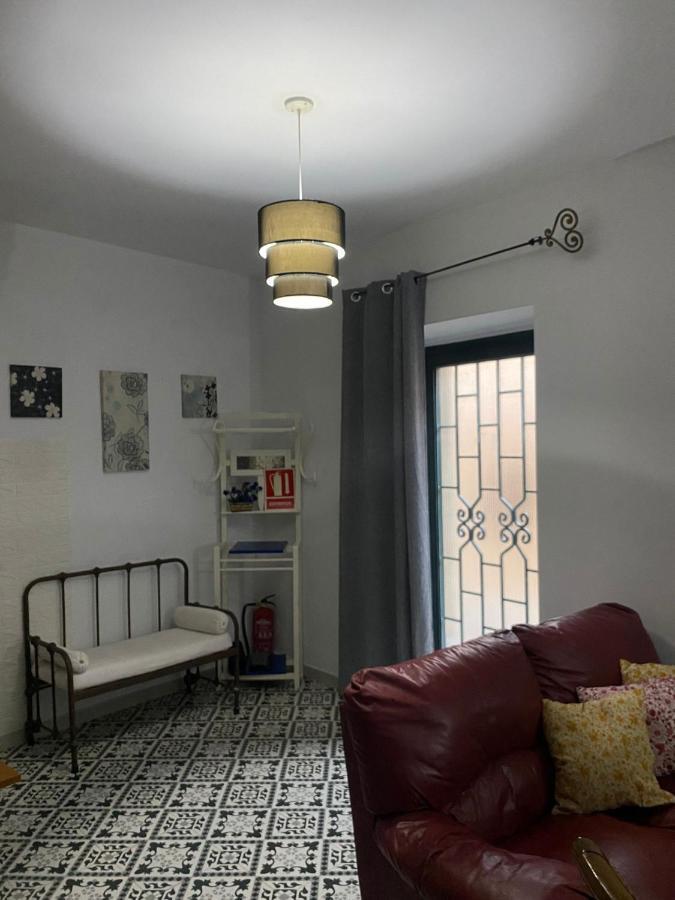 Casa Rural Hnas Corral Almoharin Екстер'єр фото
